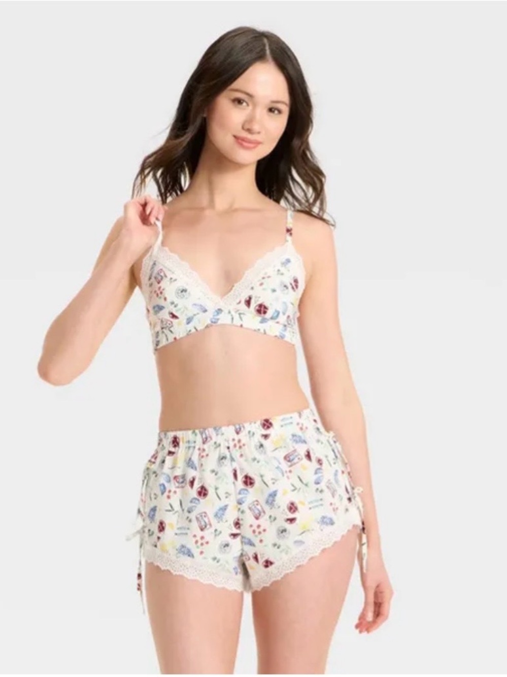 NWT Colsie Women’s White Floral Lace-Trim Bralette & Shorts Set Size Small